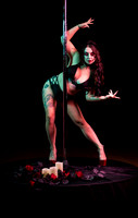 Jasmin.. Pole Fitness.